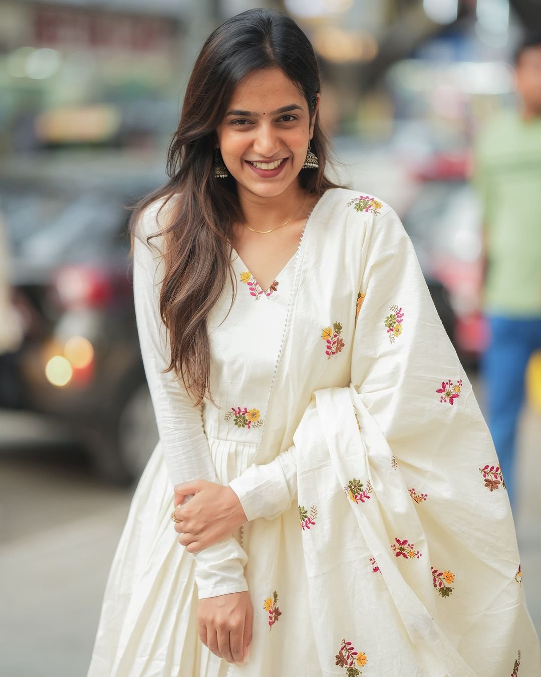 White Pure Cotton Handwork Suit Set